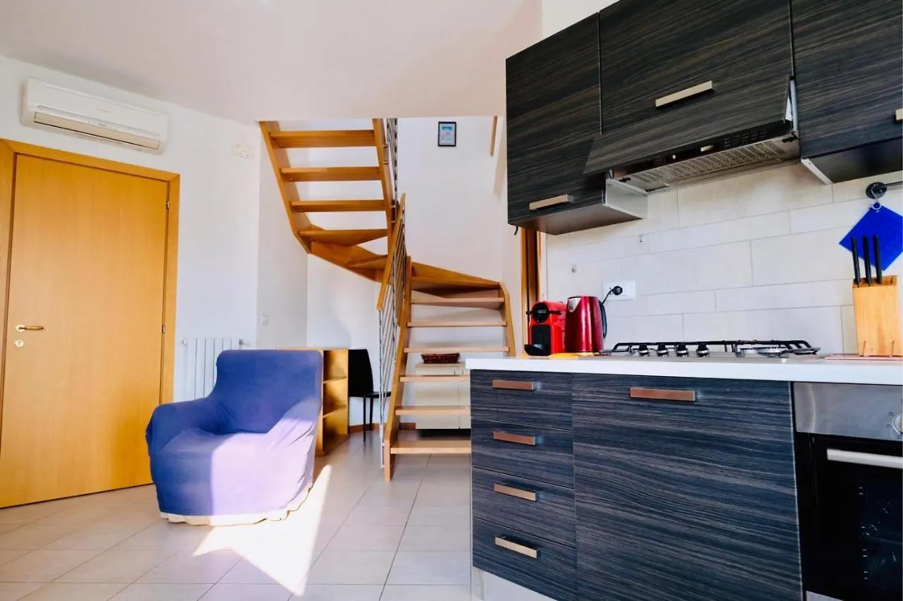 Appartamento In Villa Daniela Con Piscina Privata Carraro Immobiliare Jesolo - Family Apartments Italy
